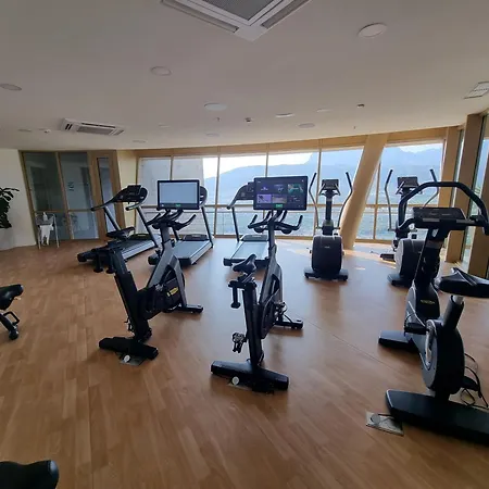 Floor 32! Intempo Luxury Apartment
