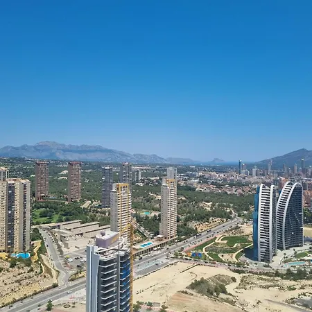 Floor 32! Intempo Luxury