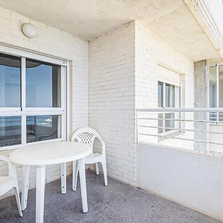 Pet Friendly In With Kitchen Apartment
