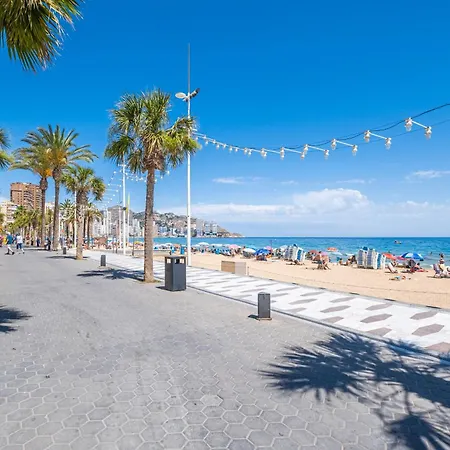 El Castell Old-town Apartamento