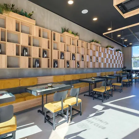 Intempo Deluxe 33-a Sky Poniente Beach Apartment Benidorm