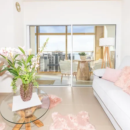 Intempo Luxury Sky And By Kitti Apartamento