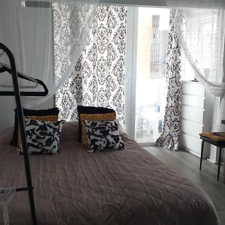 Apartment Inlesa 5a With Pool