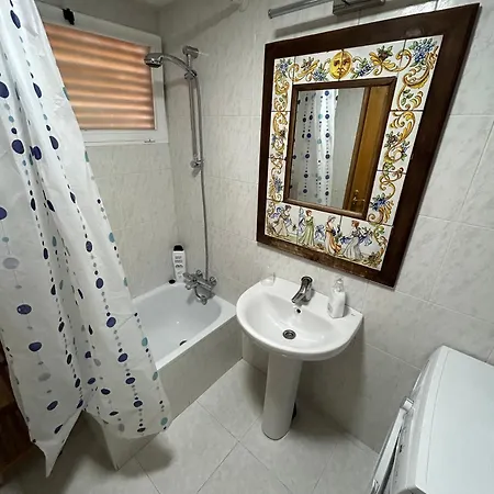 Con Preciosas Vistas Y Piscina Apartamento