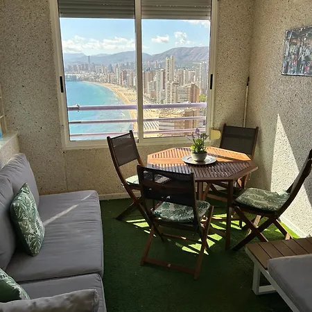 Apartamento Con Preciosas Vistas Y Piscina Benidorm