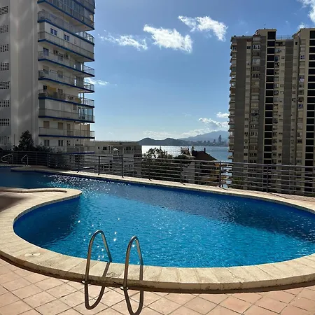 Con Preciosas Vistas Y Piscina Apartamento *