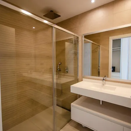 Sunset Drive Luxury Poniente *