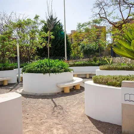 Sunset Drive Luxury Poniente Apartamento *