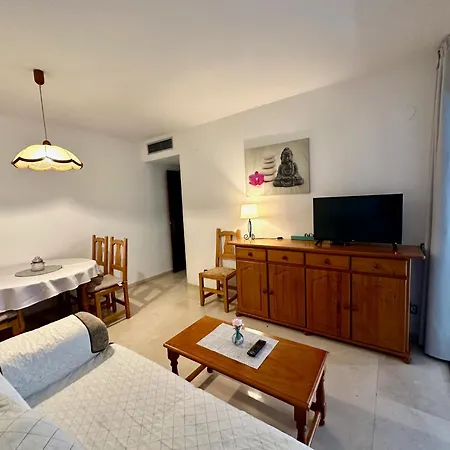 Gemelos 1 - Aloturin Apartment