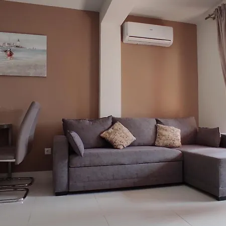 Apartment Lujoso Apto Con Wifi *