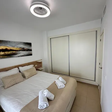 Apartment Beachside Luxe 1br: New & Chic *