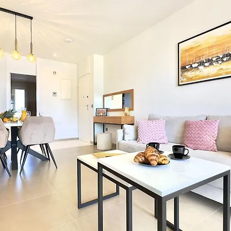 Intempo By Leo Apartment *