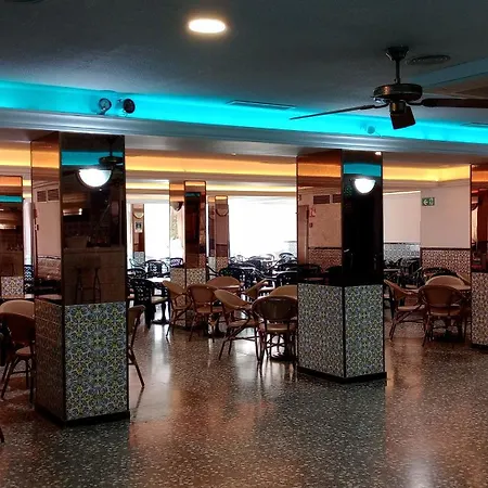 Vegas Szálloda 2*