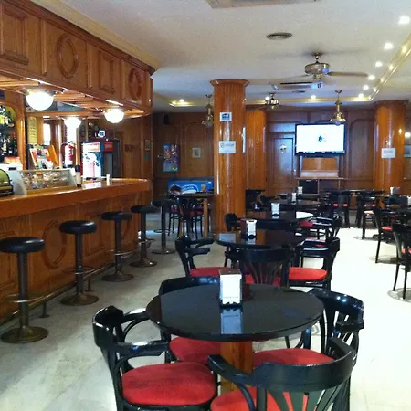 泰勒马尔酒店