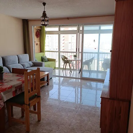 Con Vistas A La Playa De Levante Benidorm