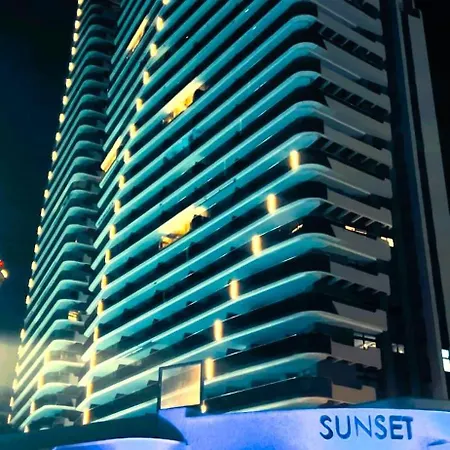 Sunset Cliffs 3 Bedrooms Apartment