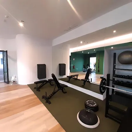 Sunset Cliffs 3 Bedrooms Apartment *