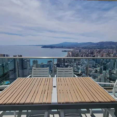 Apartamento Planta 37: Terraza Privada Con Vistas Al Mar Benidorm
