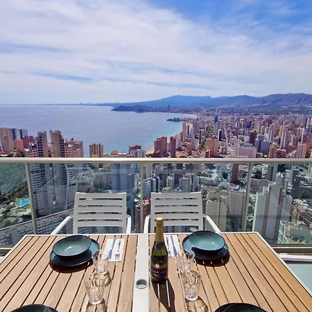 Planta 37: Terraza Privada Con Vistas Al Mar Apartamento *