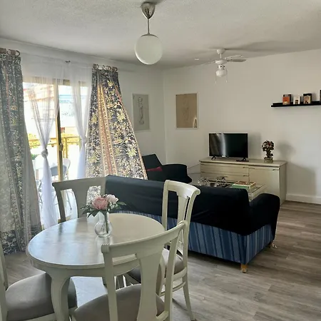 Garay Apartment