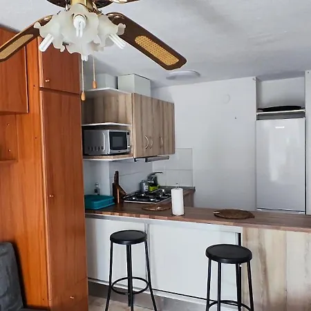 Apartamento En Alquiler * Benidorm