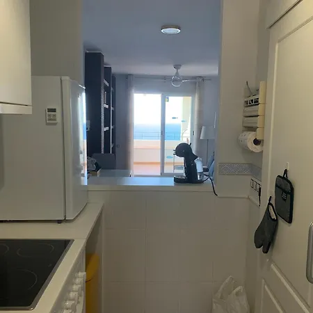 Apartment House -sea View-roof Terrace-swimming Pool-
