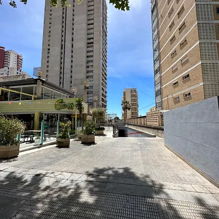 Santa Margarita Center Of Apartment