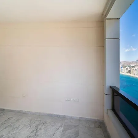 Luxury With Stunning Seaview In Benidorm