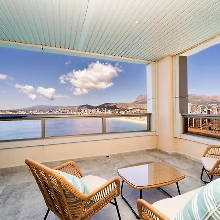 Luxury With Stunning Seaview In *