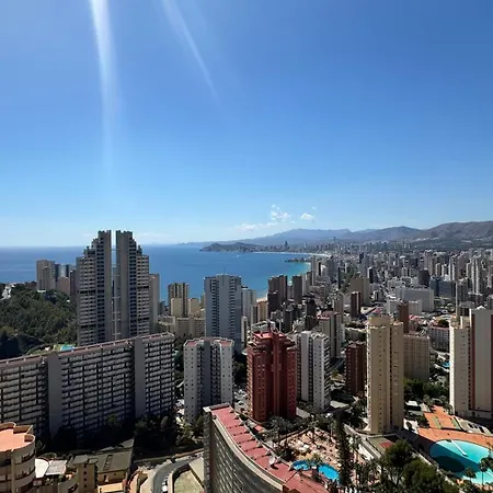 아파트 Skyline 23 With Sea Views
