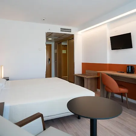 Hotel Medplaya Flamingo Oasis 4*