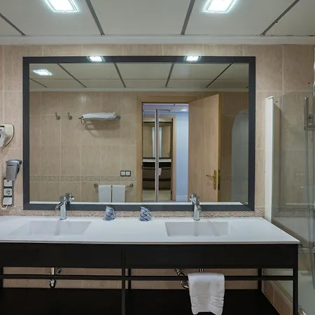 Medplaya Flamingo Oasis 4*