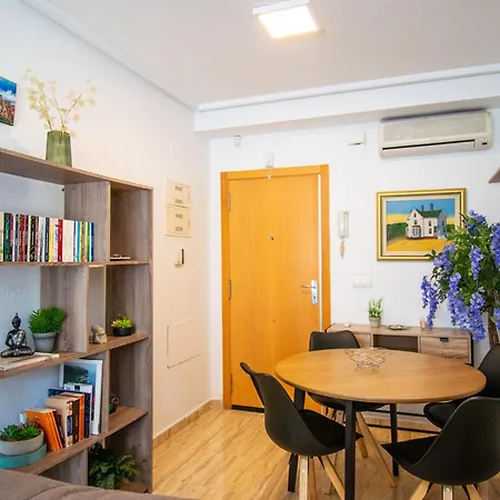 Jardines Poniente 아파트 베니돔