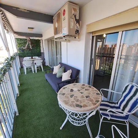 Beautiful 2 Bedrooms Aparatament Appartamento
