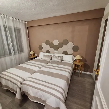 Beautiful 2 Bedrooms Aparatament * Benidorm