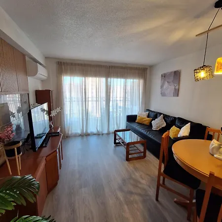 Beautiful 2 Bedrooms Aparatament