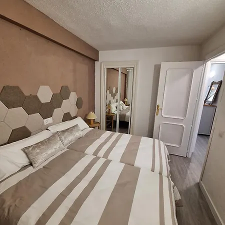 Appartamento Beautiful 2 Bedrooms Aparatament *