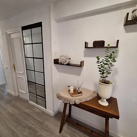 Beautiful 2 Bedrooms Aparatament Apartment *