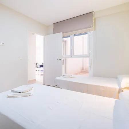 Aparthotel La Rosita Old Town *