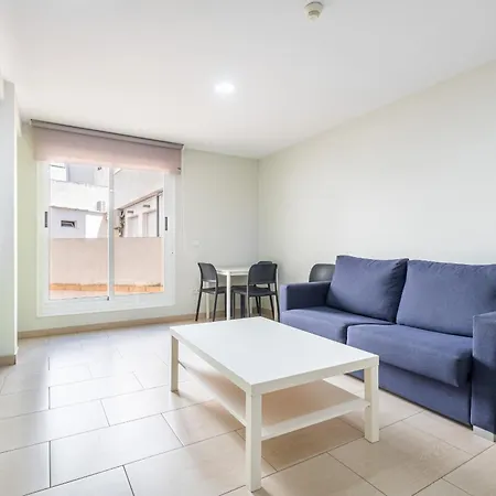 Aparthotel La Rosita Old Town