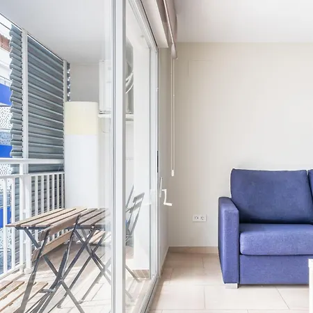 Aparthotel La Rosita Old Town