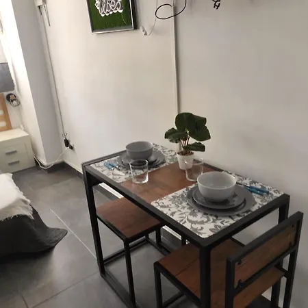 Apartamento Estudio Reformado Y Centrico Con Piscina Y Wifi Acepta Mascotas *