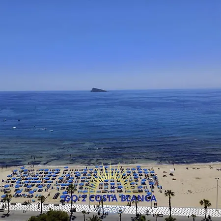 Apartment And Sea 2 *