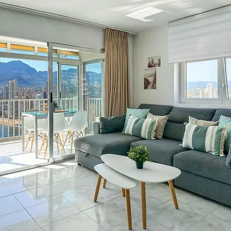 Balcon Al Mediterraneo Y Skyline De Apartment *