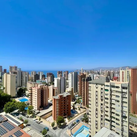 Penthouse Playmon Park Apartment *