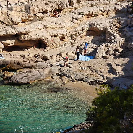 Mar Y Sol En La Cala