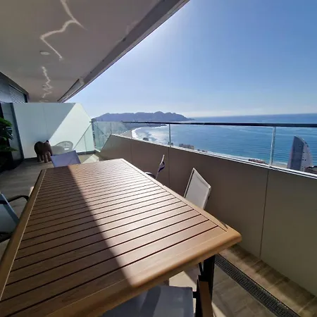 Vistas Al Mar Benidorm