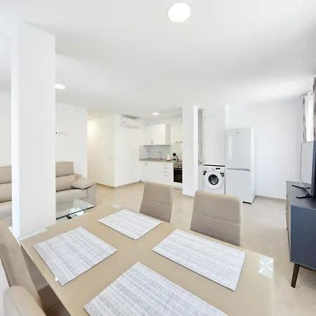 Lägenhetshotell Sonrisa Deluxe Apartments, Levante *