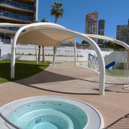 Sunset Waves Luxury 200m From The Apartamento