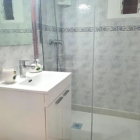 Three Bedrooms In Near And Strip Apartment Benidorm